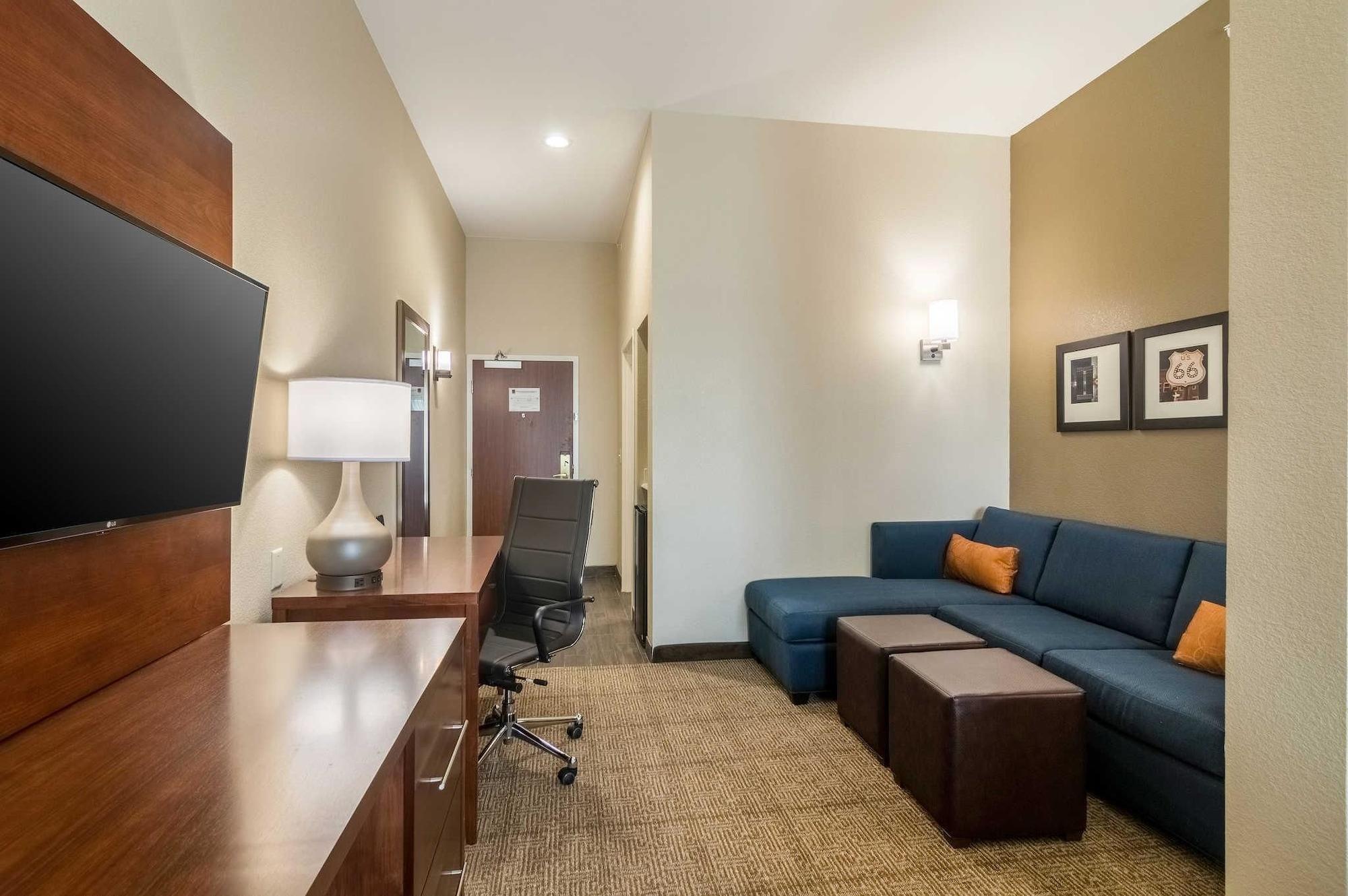 Comfort Suites Fairgrounds West Oklahoma City Extérieur photo