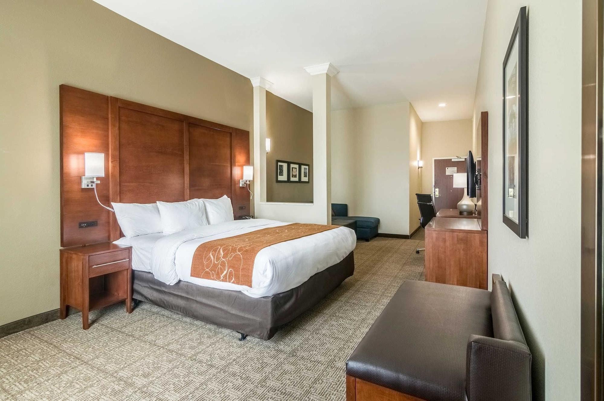 Comfort Suites Fairgrounds West Oklahoma City Extérieur photo