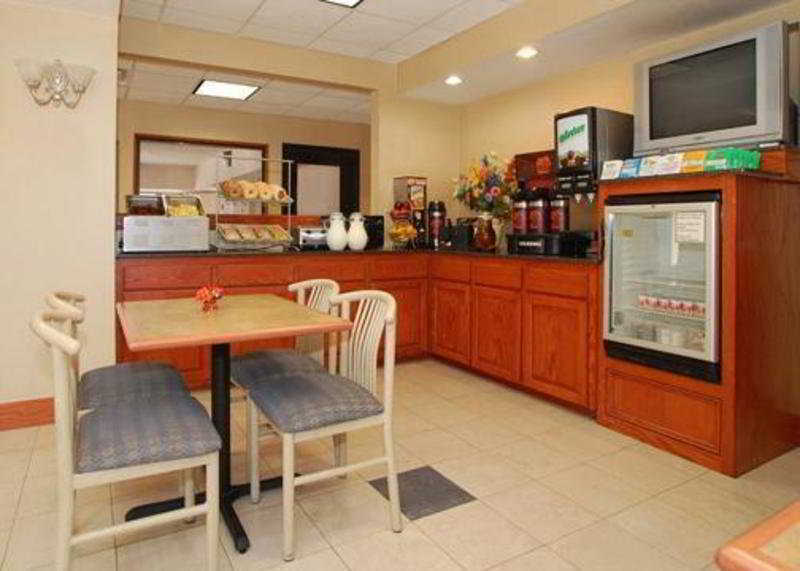 Comfort Suites Fairgrounds West Oklahoma City Extérieur photo